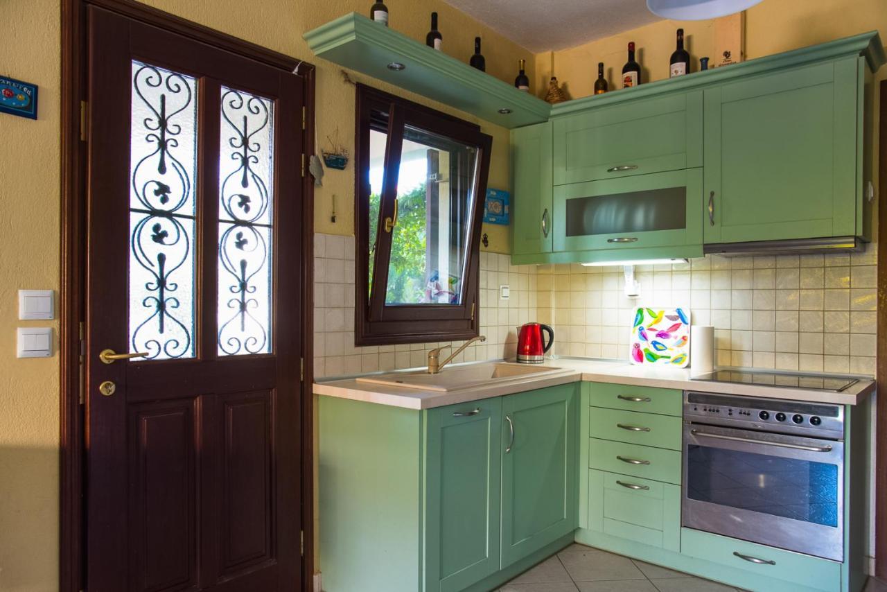 Seasidelongo Houses 1 Min From The Beach Of Nikiti Luaran gambar