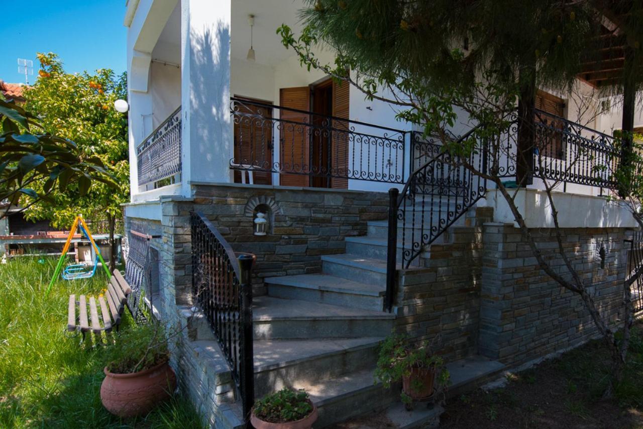Seasidelongo Houses 1 Min From The Beach Of Nikiti Luaran gambar
