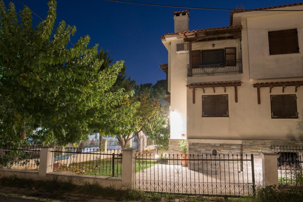 Seasidelongo Houses 1 Min From The Beach Of Nikiti Luaran gambar
